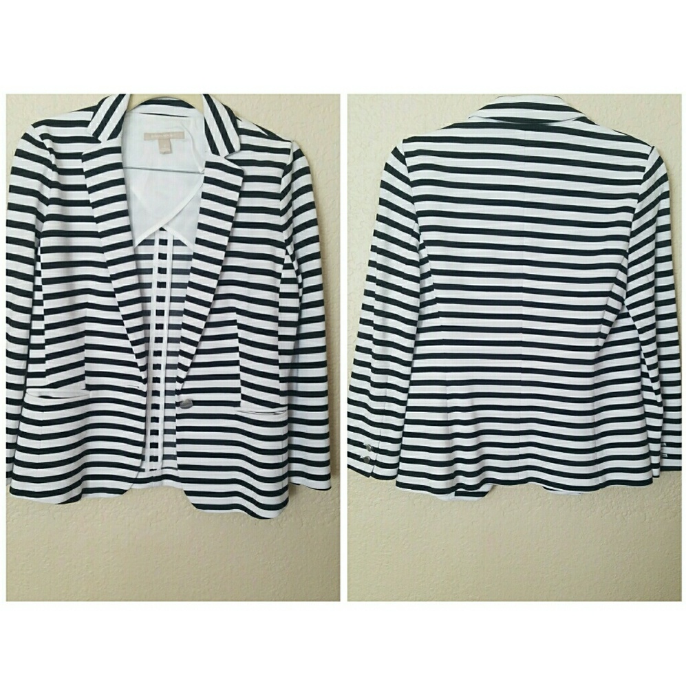 💐Banana Republic Black and White Blazer